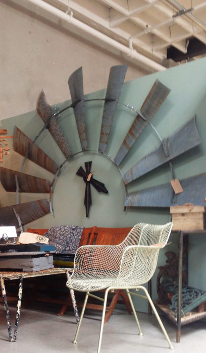 Statement overscaled windmill clock