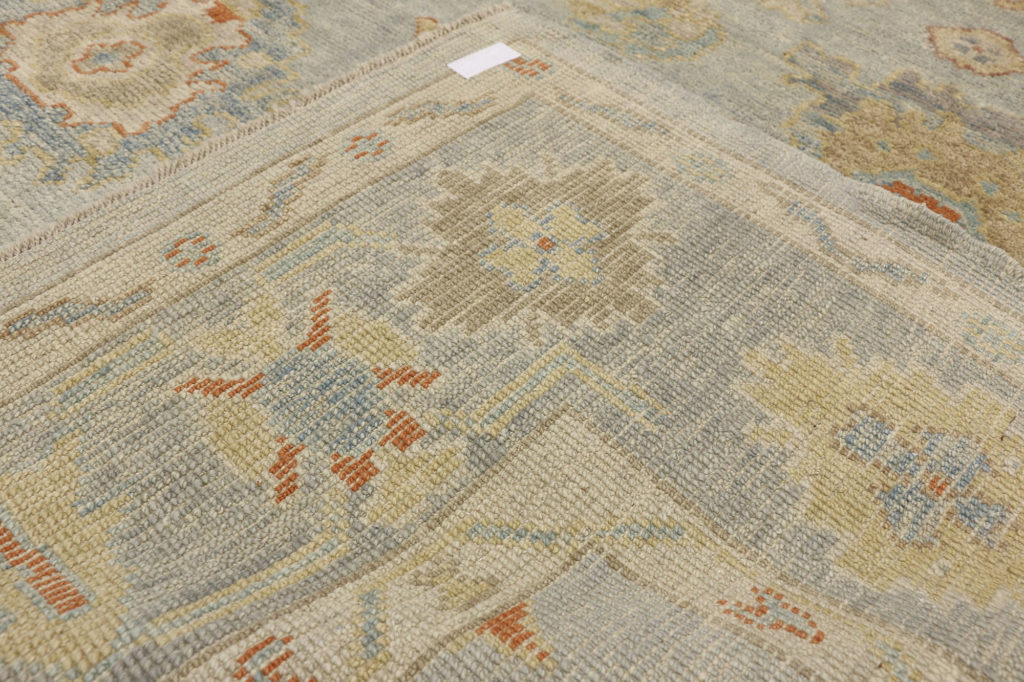 oushak turkish rug