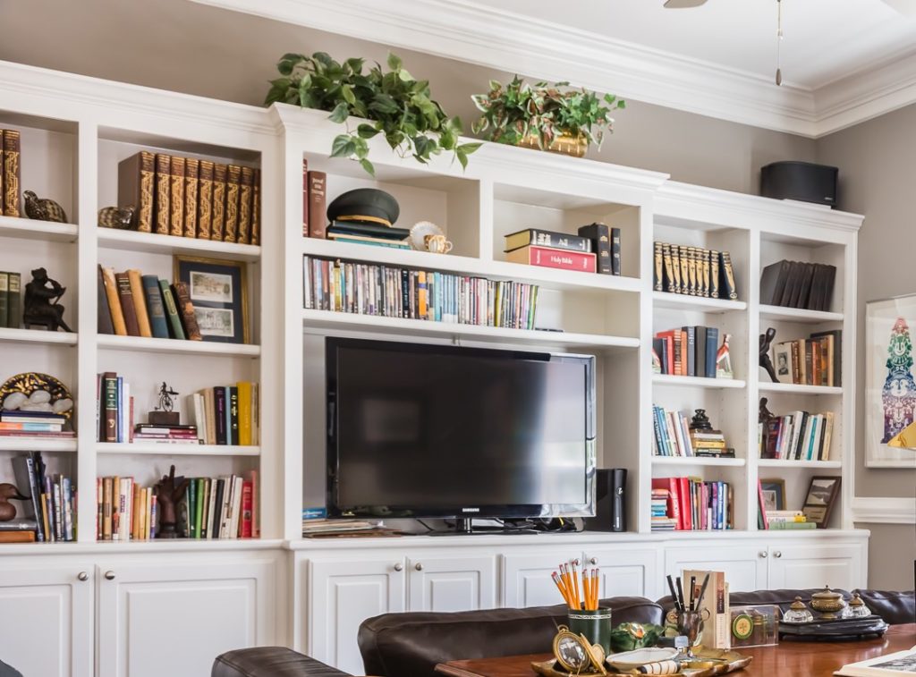 bookshelf styling tips home office