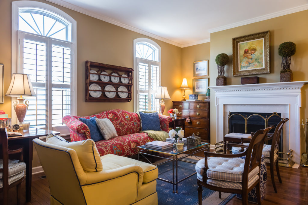 traditional living room design pairs and symmetry styling tips